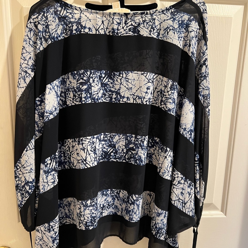Michael Kors Blue and White Patterned Top